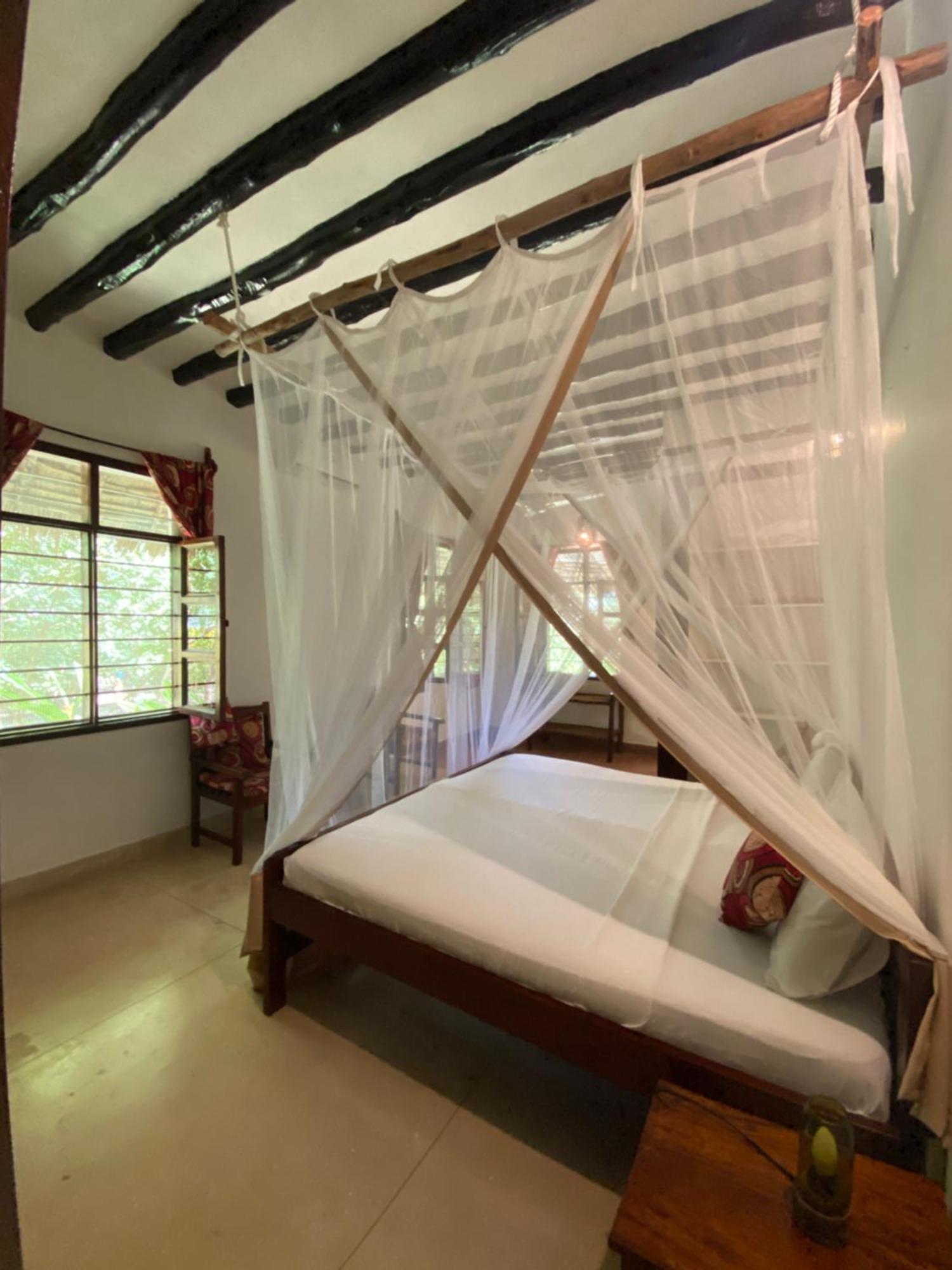 Mangrove Hotell 3*